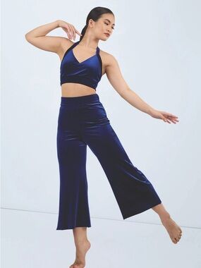 Weissman Navy Velvet Wide-Leg Crop Pants